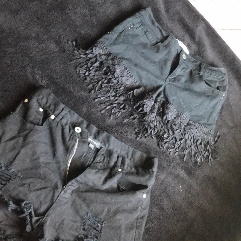 Black shorts Perfect for the summer